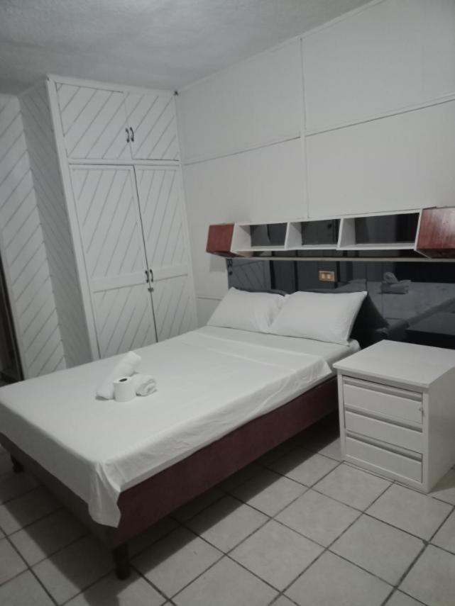2 Hotel Saleh 앙헬레스 외부 사진