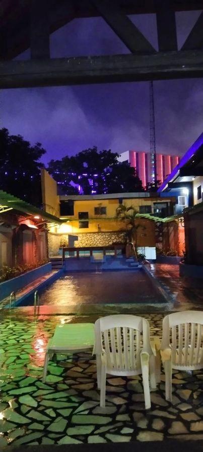 2 Hotel Saleh 앙헬레스 외부 사진